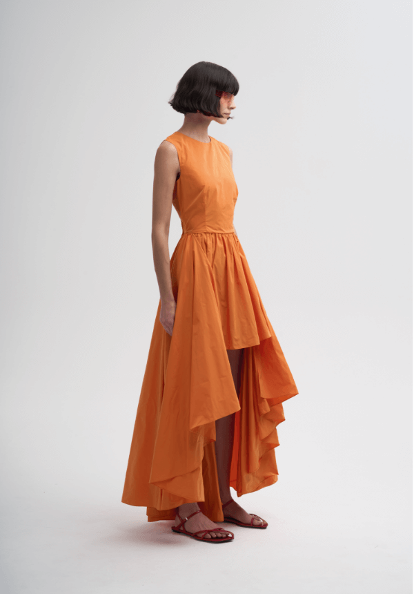 orange sleeveless dress